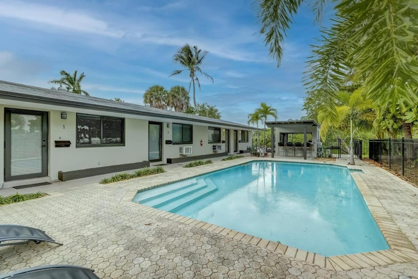 Waterfront Apartment Private Patio Pool Fort Lauderdale Exterior foto